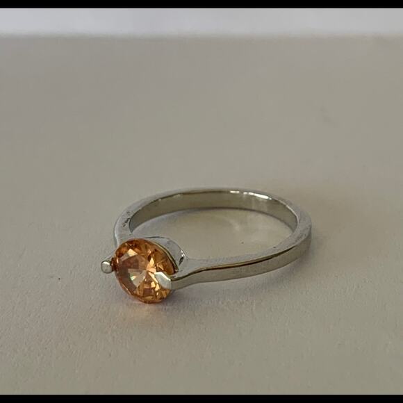 Citrine Orange Colored Solitaire Ring Size 5.5 - Picture 3 of 3